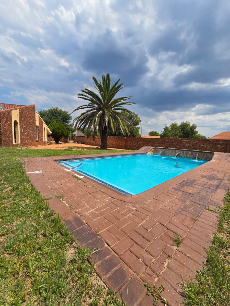 3 Bedroom Property for Sale in Orkney North West